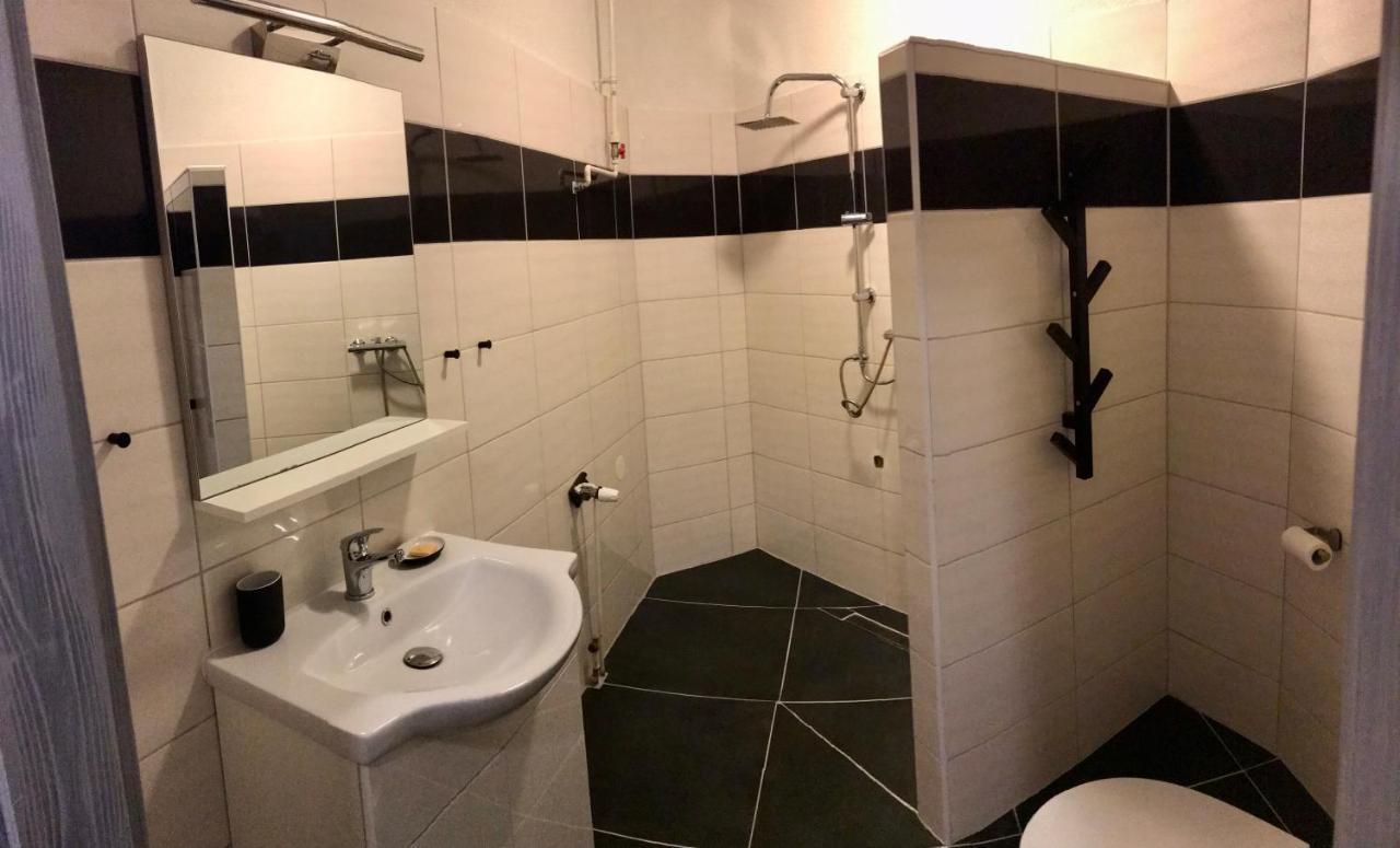 Mathias Haz Bed and Breakfast Magyarhertelend Buitenkant foto